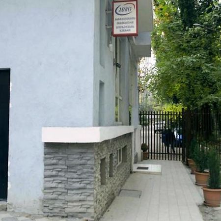 Tiflislux Apartment Екстер'єр фото